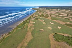 Pacific Dunes 12th Center Bunker Aerial